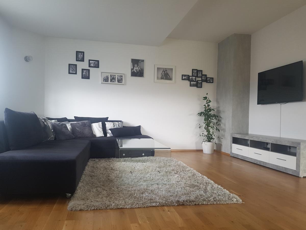 Na Skalce Apartment *