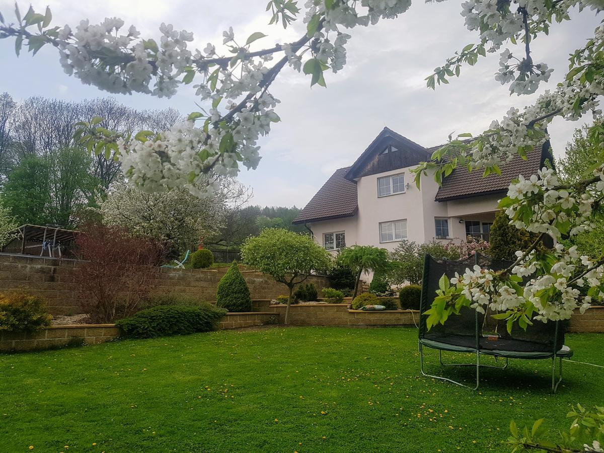 Na Skalce Apartment